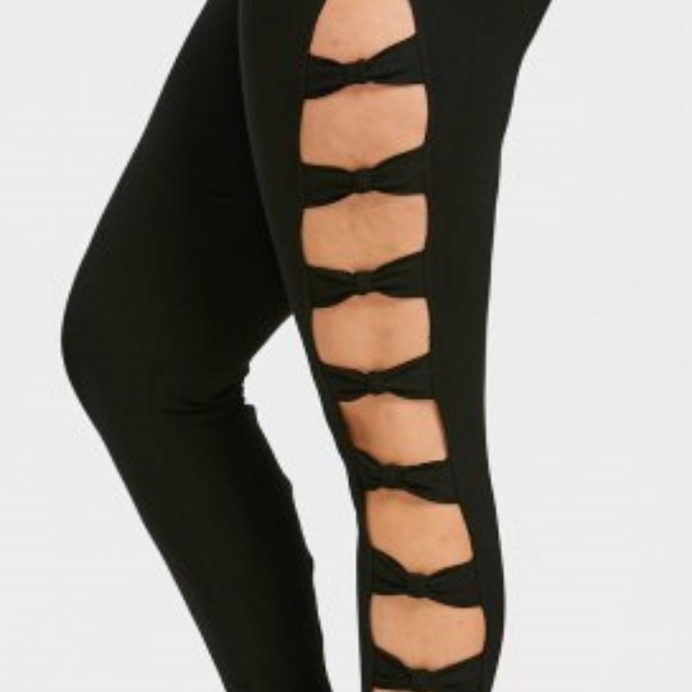💥 Sexy Plus Size Bow Cut Leggings 💥 - Picture 3 of 3